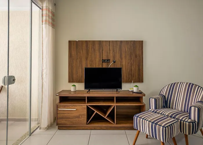 Aluguel Apartamento 2 quartos s/ 1 suíte Bombas/SC Bombinhas